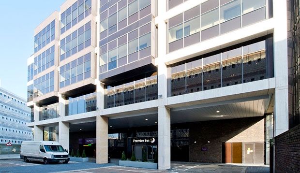 Premier Inn London Chiswick Eksteriør billede